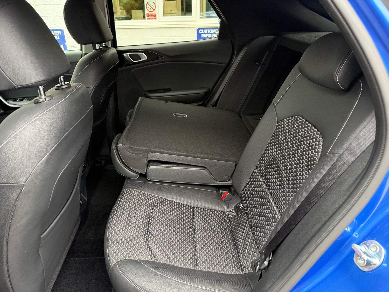 Used Kia XCeed 2024 for sale - 76079708: Photo 44