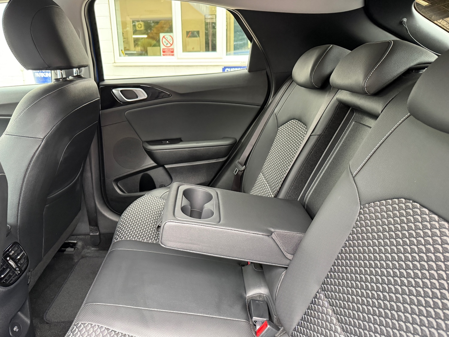 Used Kia XCeed 2024 for sale - 76079708: Photo 46