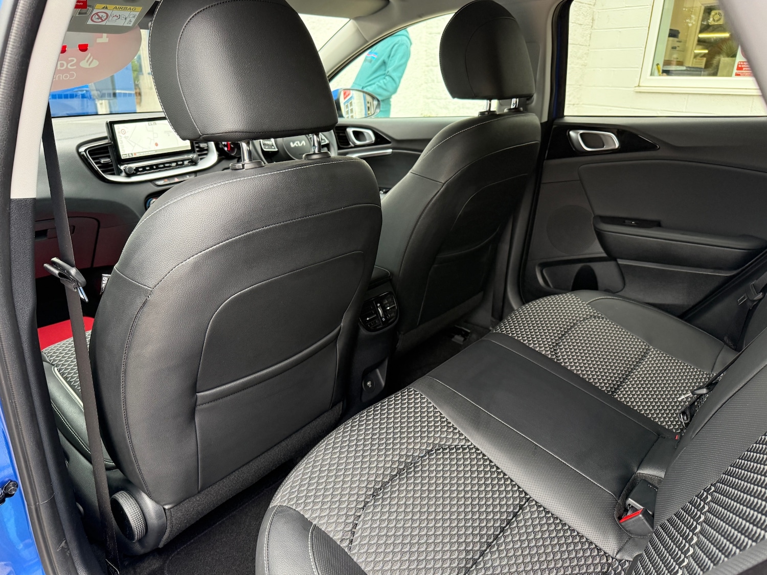 Used Kia XCeed 2024 for sale - 76079708: Photo 48