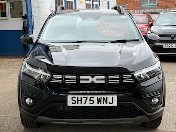 Used Dacia Sandero Stepway 2025 for sale - 79384621: Photo