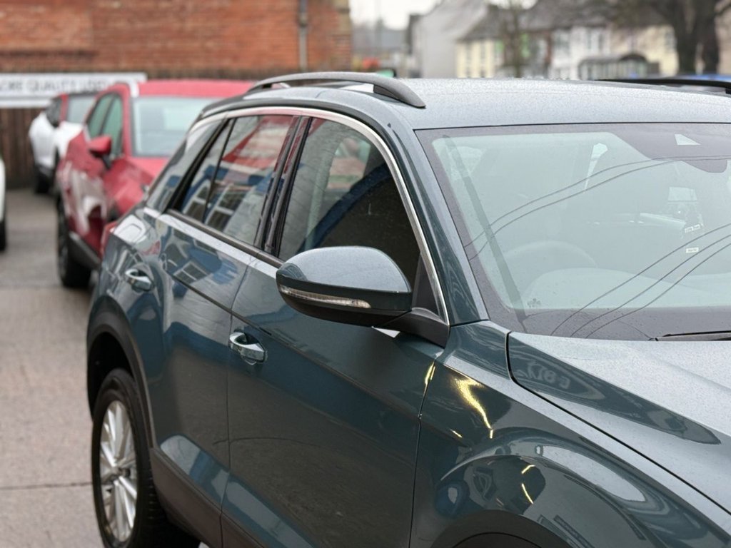 Used Volkswagen T-Roc 2025 for sale - 77477491: Photo 11