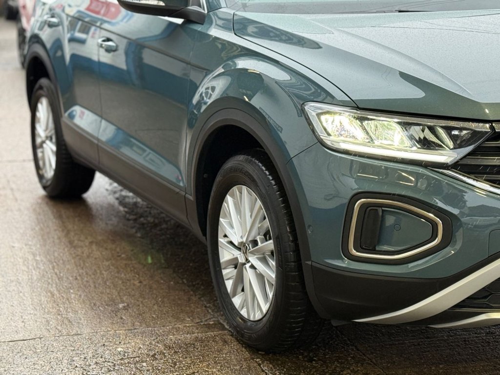 Used Volkswagen T-Roc 2025 for sale - 77477491: Photo 12