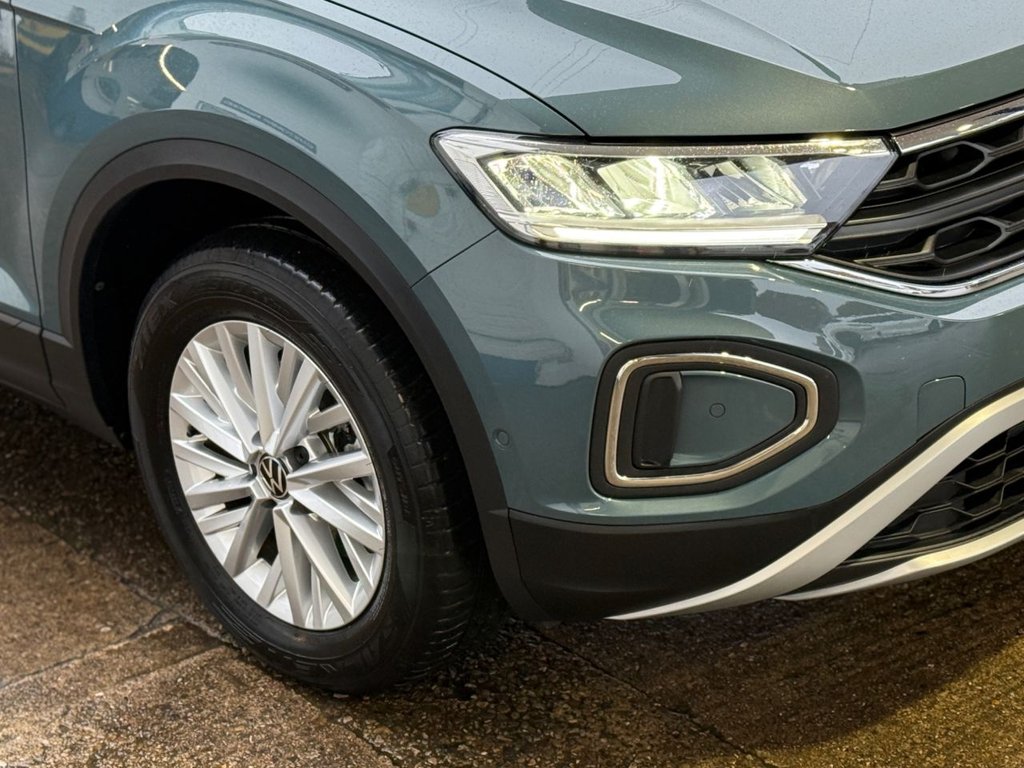 Used Volkswagen T-Roc 2025 for sale - 77477491: Photo 14