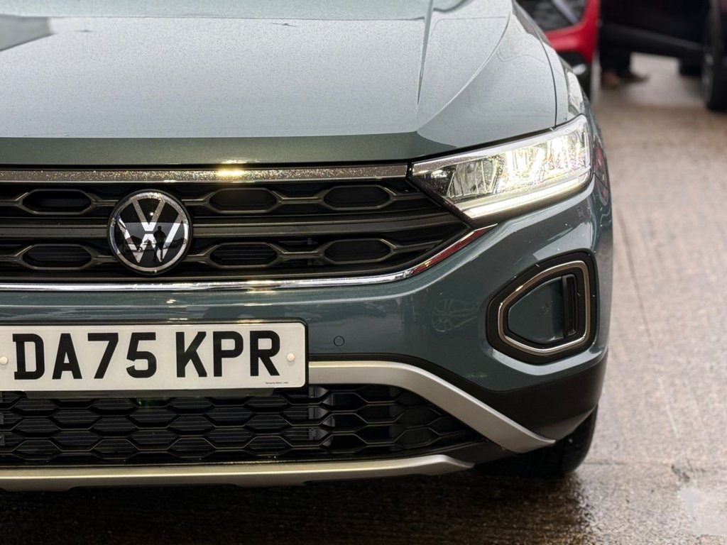 Used Volkswagen T-Roc 2025 for sale - 77477491: Photo 21