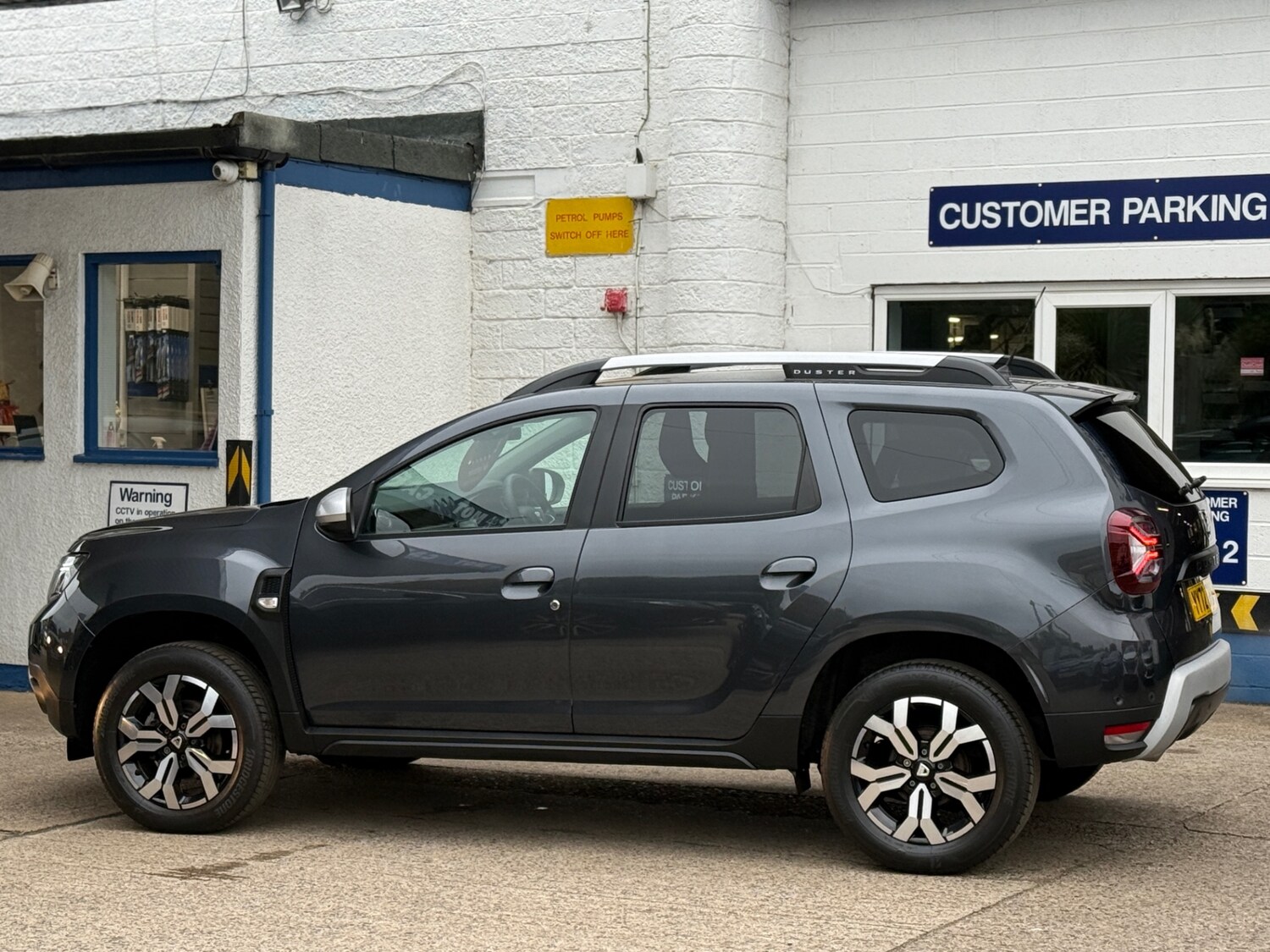 Used Dacia Duster 2022 for sale - 76331146: Photo 3