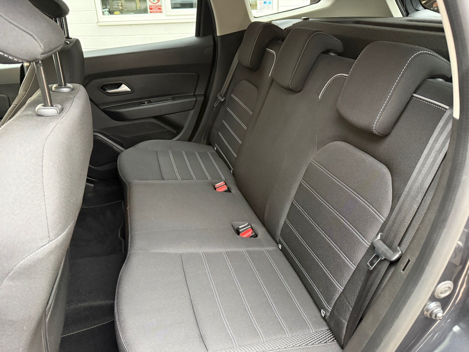 Used Dacia Duster 2022 for sale - 76331146: Photo 45