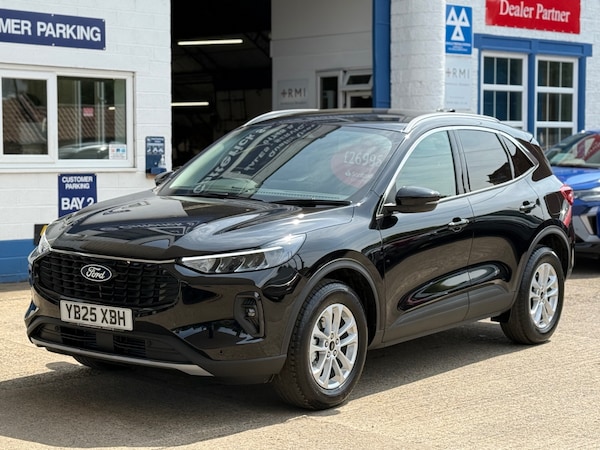 Used Ford Kuga 2025 for sale - 74941102: Photo 1