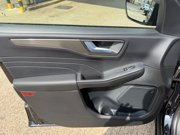 Used Ford Kuga 2025 for sale - 74941102: Photo 51