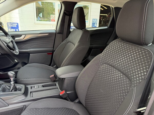 Used Ford Kuga 2025 for sale - 74941102: Photo 53