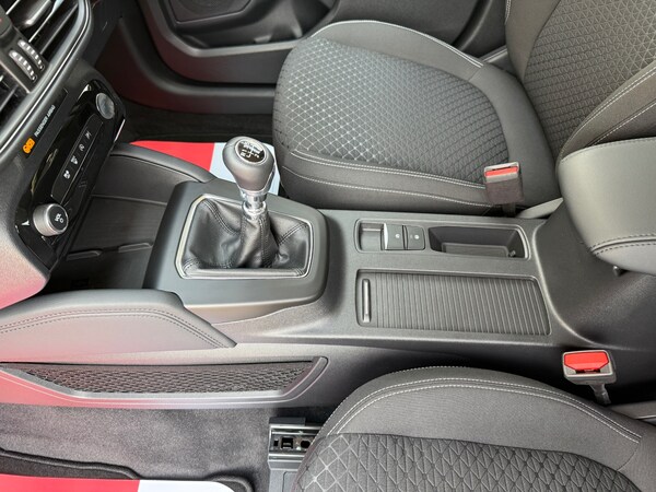 Used Ford Kuga 2025 for sale - 74941102: Photo 55