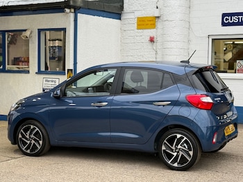 Used Hyundai i10 2025 for sale - 76077042: Photo