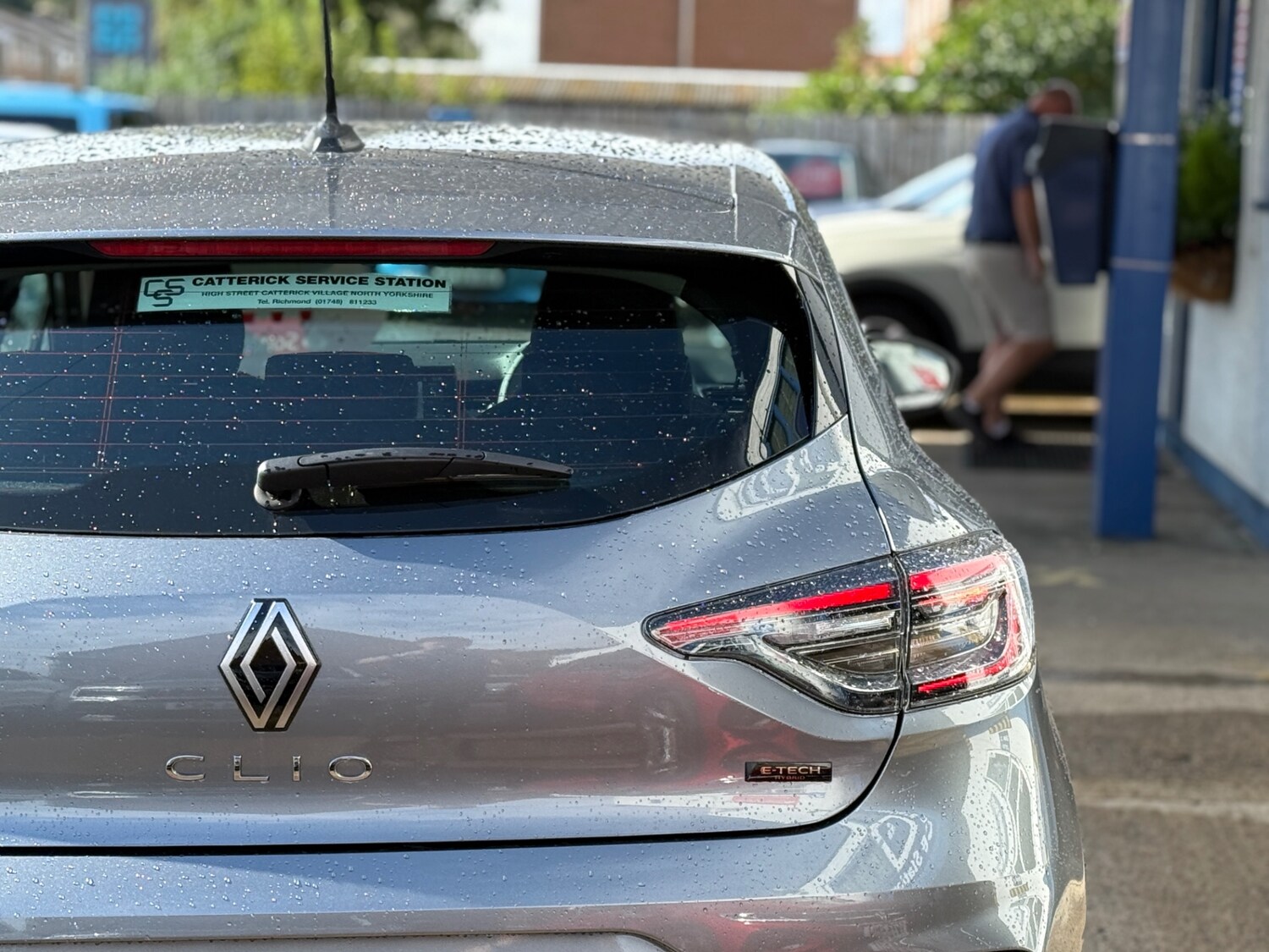 Vehicle 33