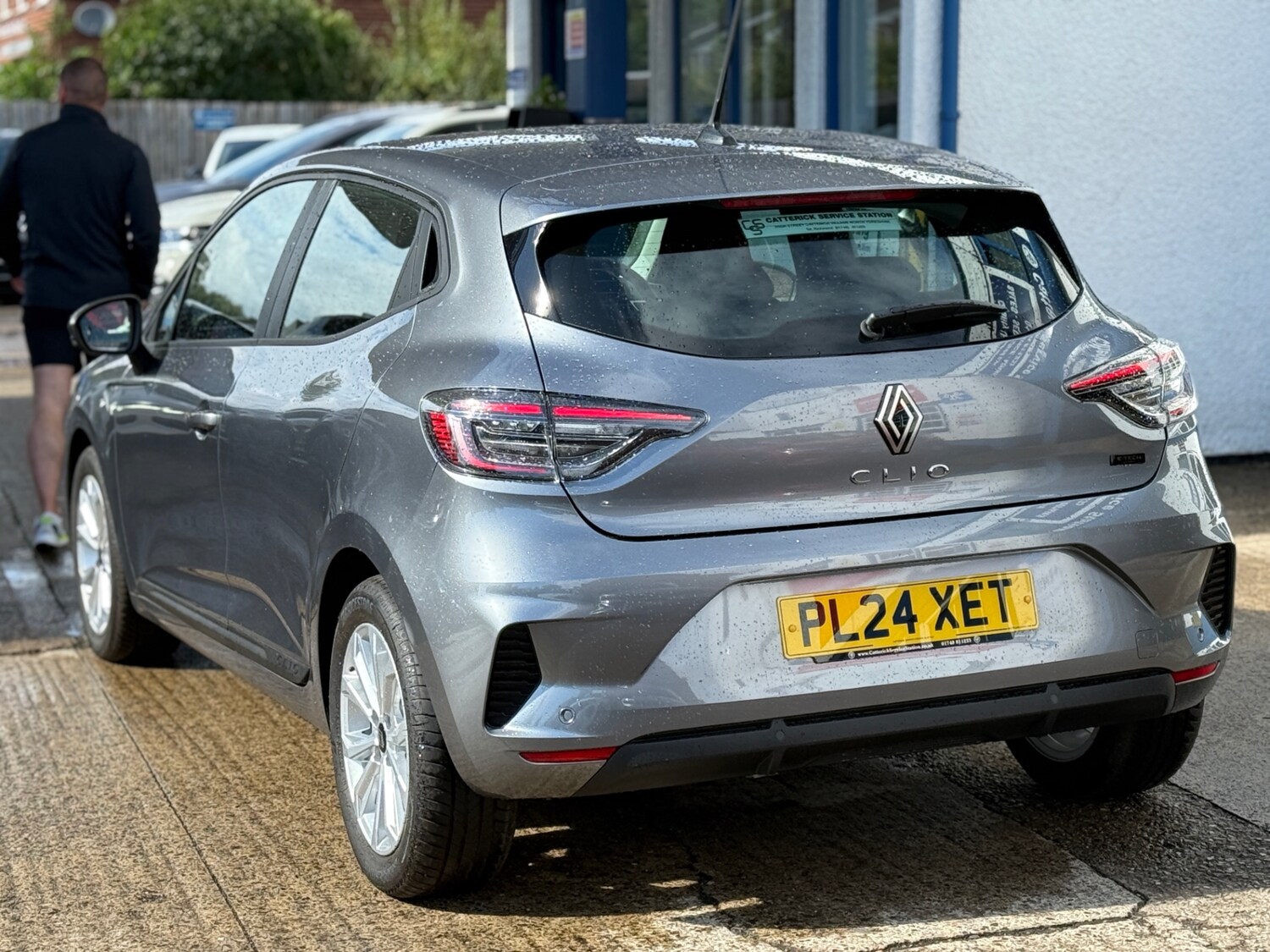 Vehicle 4