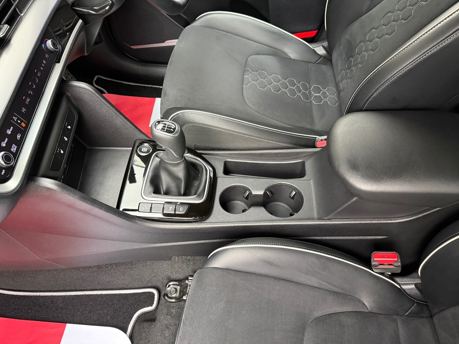 Used Kia Sportage 2024 for sale - 76580601: Photo 61