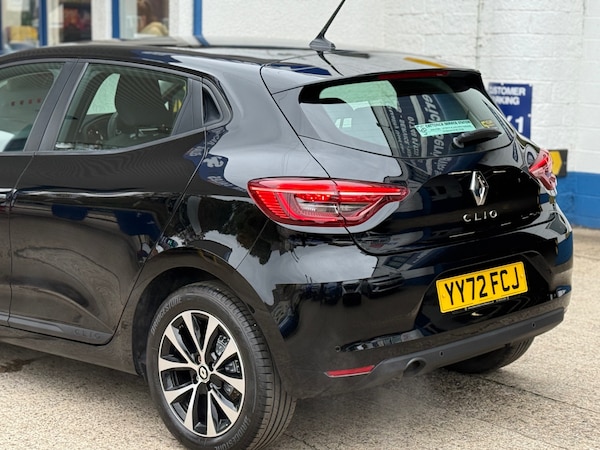 Used Renault Clio 2022 for sale - 76331159: Photo 26