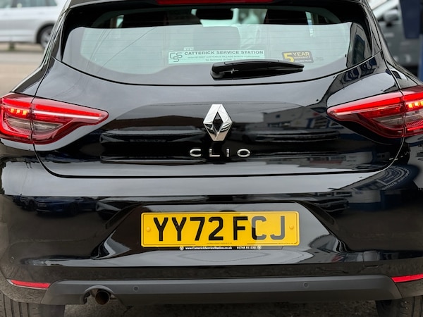 Used Renault Clio 2022 for sale - 76331159: Photo 31