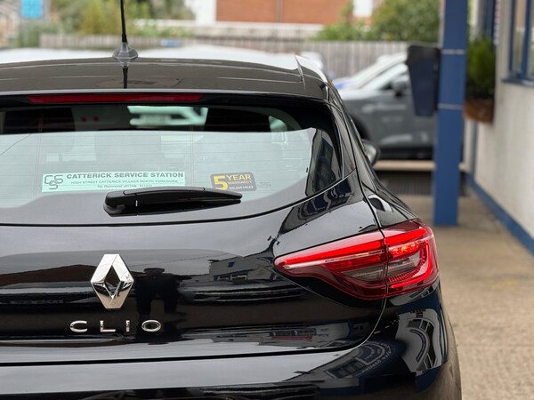 Used Renault Clio 2022 for sale - 76331159: Photo 33