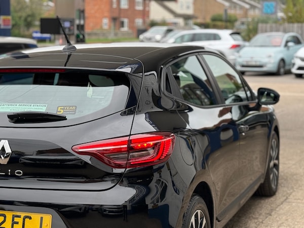 Used Renault Clio 2022 for sale - 76331159: Photo 34