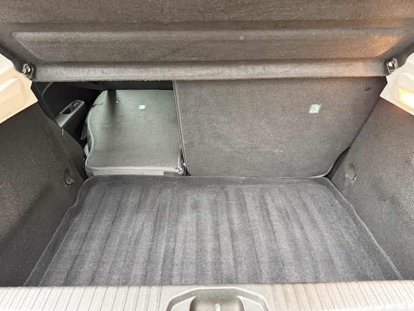 Used Renault Clio 2022 for sale - 76331159: Photo 40