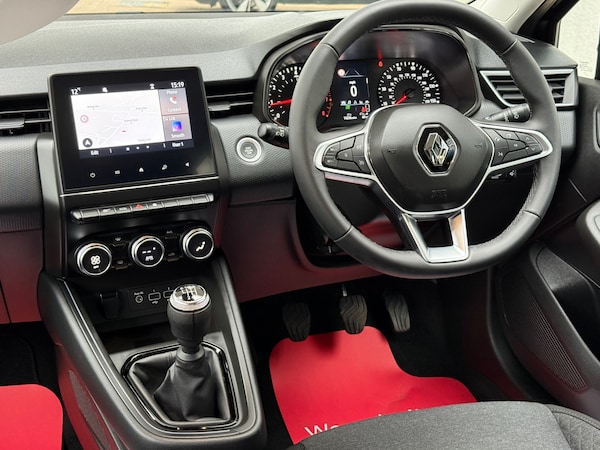 Used Renault Clio 2022 for sale - 76331159: Photo 49