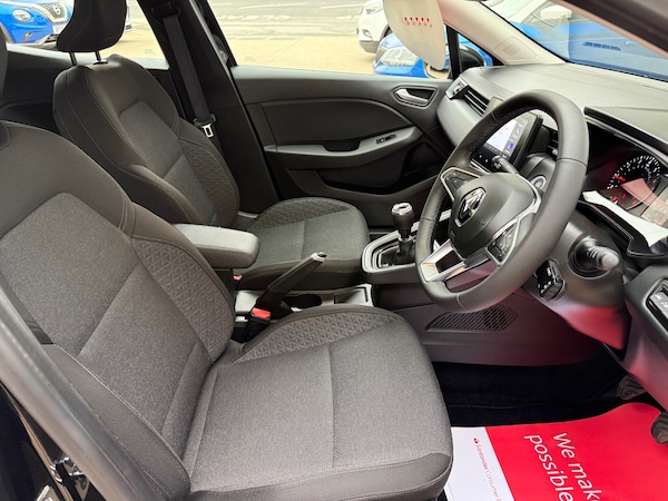 Used Renault Clio 2022 for sale - 76331159: Photo 59