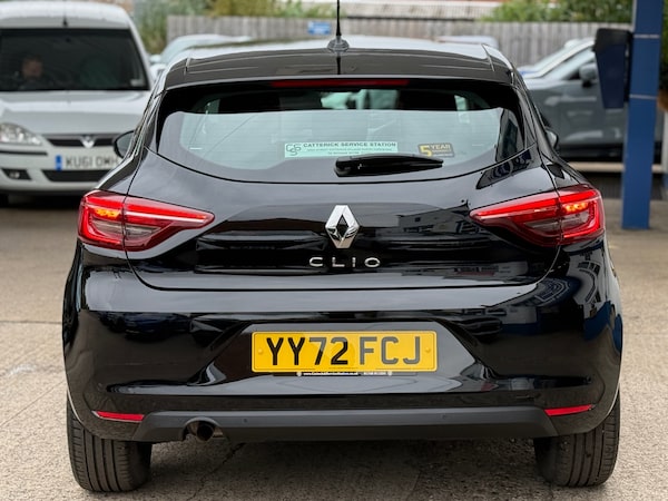 Used Renault Clio 2022 for sale - 76331159: Photo 5