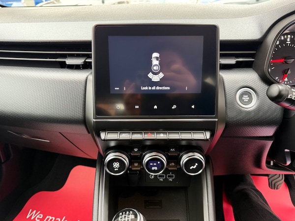 Used Renault Clio 2022 for sale - 76331159: Photo 65