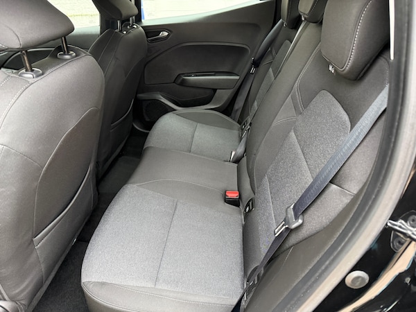 Used Renault Clio 2022 for sale - 76331159: Photo 7