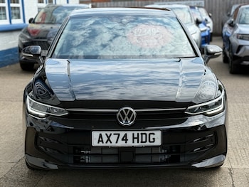 Used Volkswagen Golf 2025 for sale - 75536003: Photo