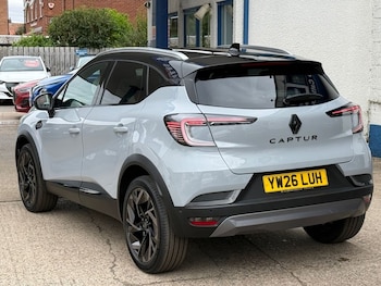 Used Renault Captur 2026 for sale - 79538888: Photo