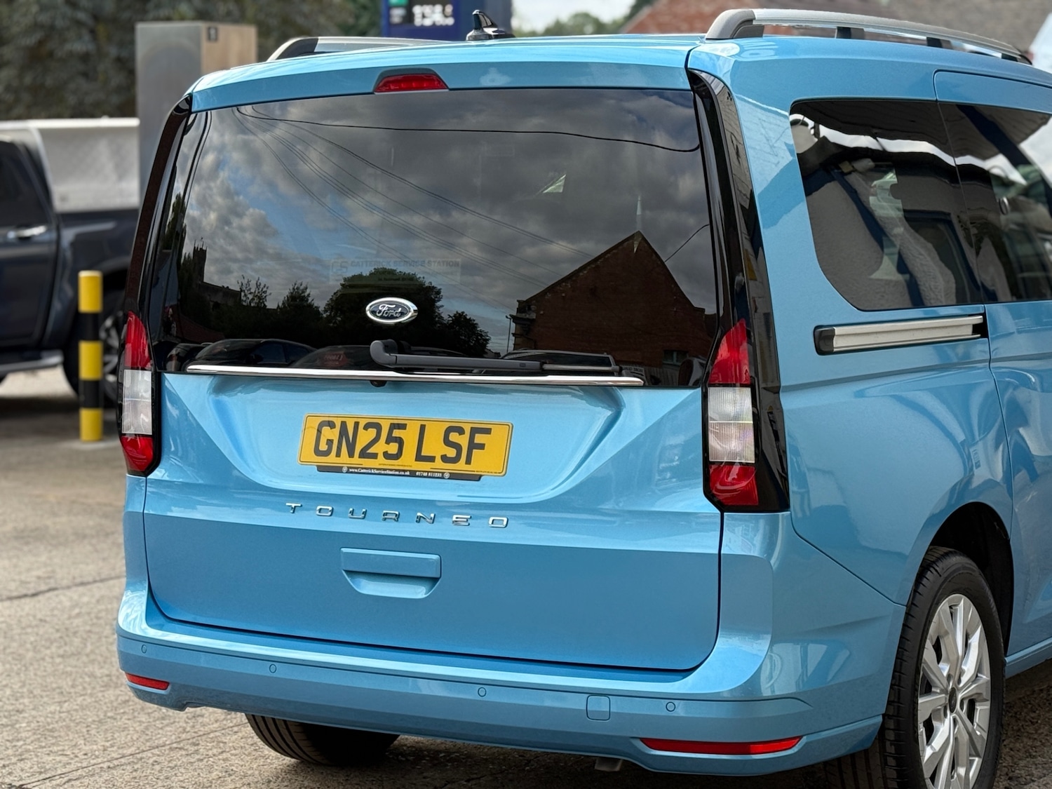 Vehicle 37
