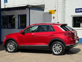 Used Volkswagen T-Roc 2023 for sale - 78578164: Photo