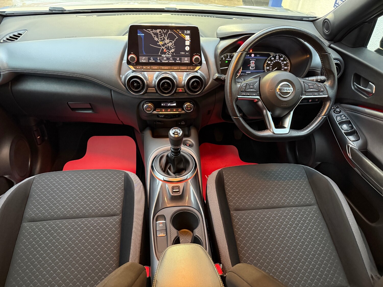 Used Nissan Juke 2020 for sale - 76556743: Photo 51