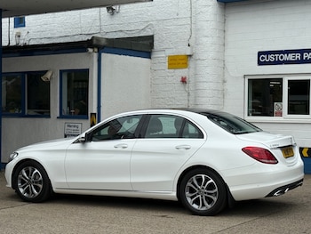 Used Mercedes-Benz C-Class 2018 for sale - 75582953: Photo