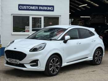 2024 (24) - 1.0 EcoBoost Hybrid mHEV ST-Line, UNDER 4500 MILES, JUNE 2027 FORD WARRANTY 5-Door