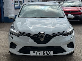 Used Renault Clio 2021 for sale - 79103370: Photo