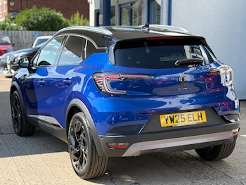 Used Renault Captur 2025 for sale - 75145071: Photo
