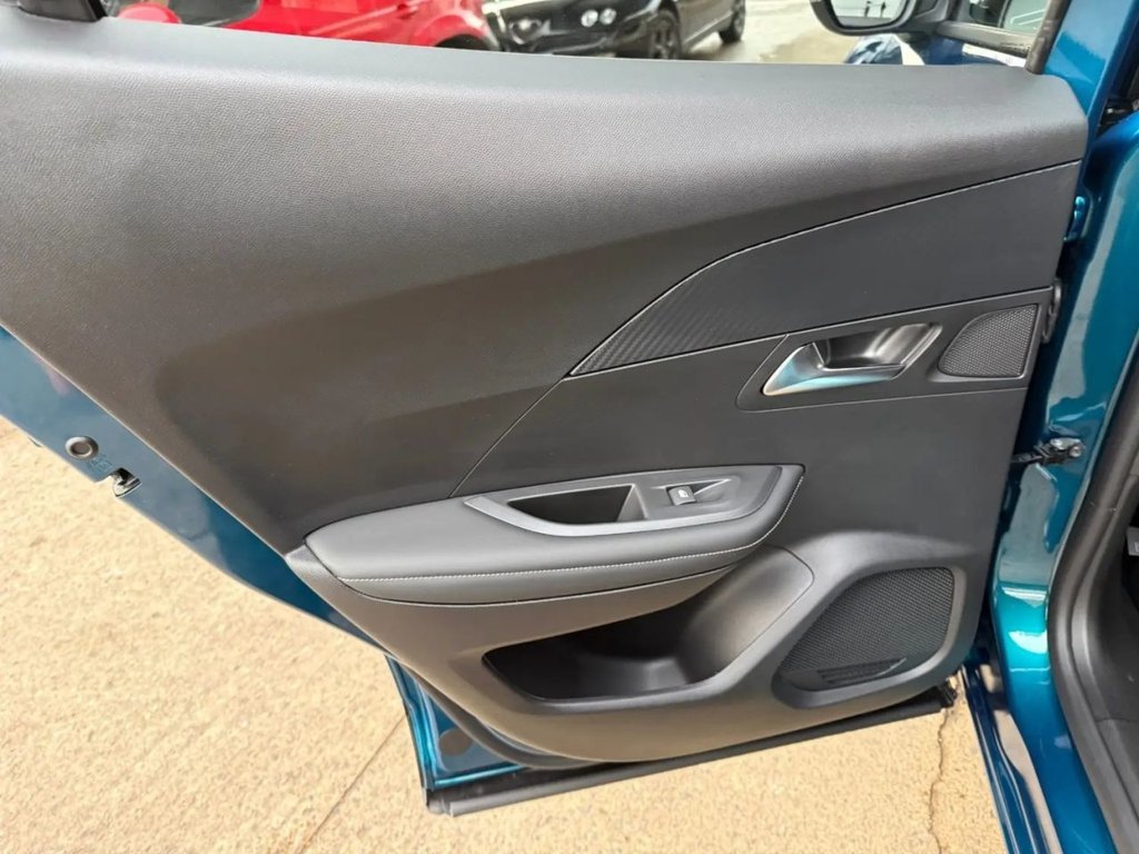 Used Peugeot 2008 2025 for sale - 77179488: Photo 44