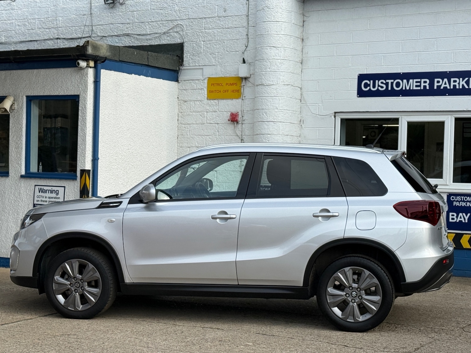 Used Suzuki Vitara 2022 for sale - 75934989: Photo 3