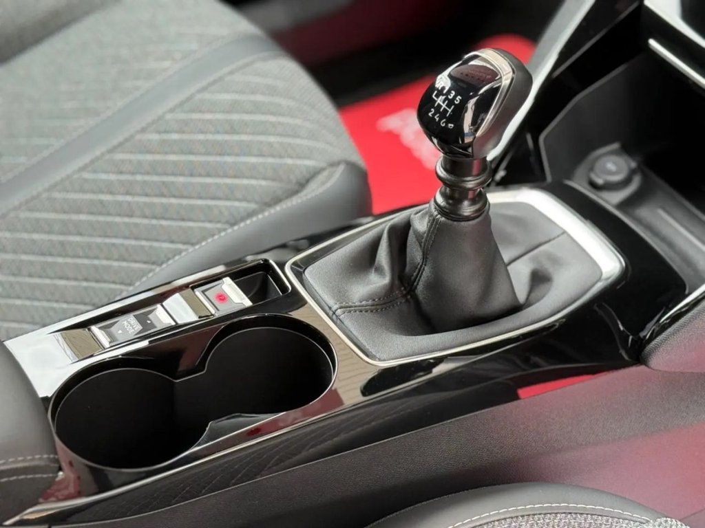 Used Peugeot 2008 2023 for sale - 77179525: Photo 9