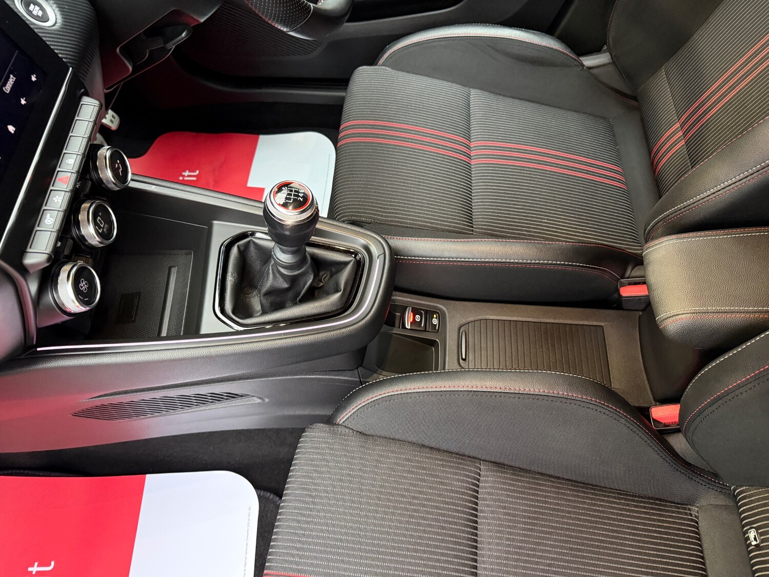 Used Renault Clio 2023 for sale - 76329864: Photo 55