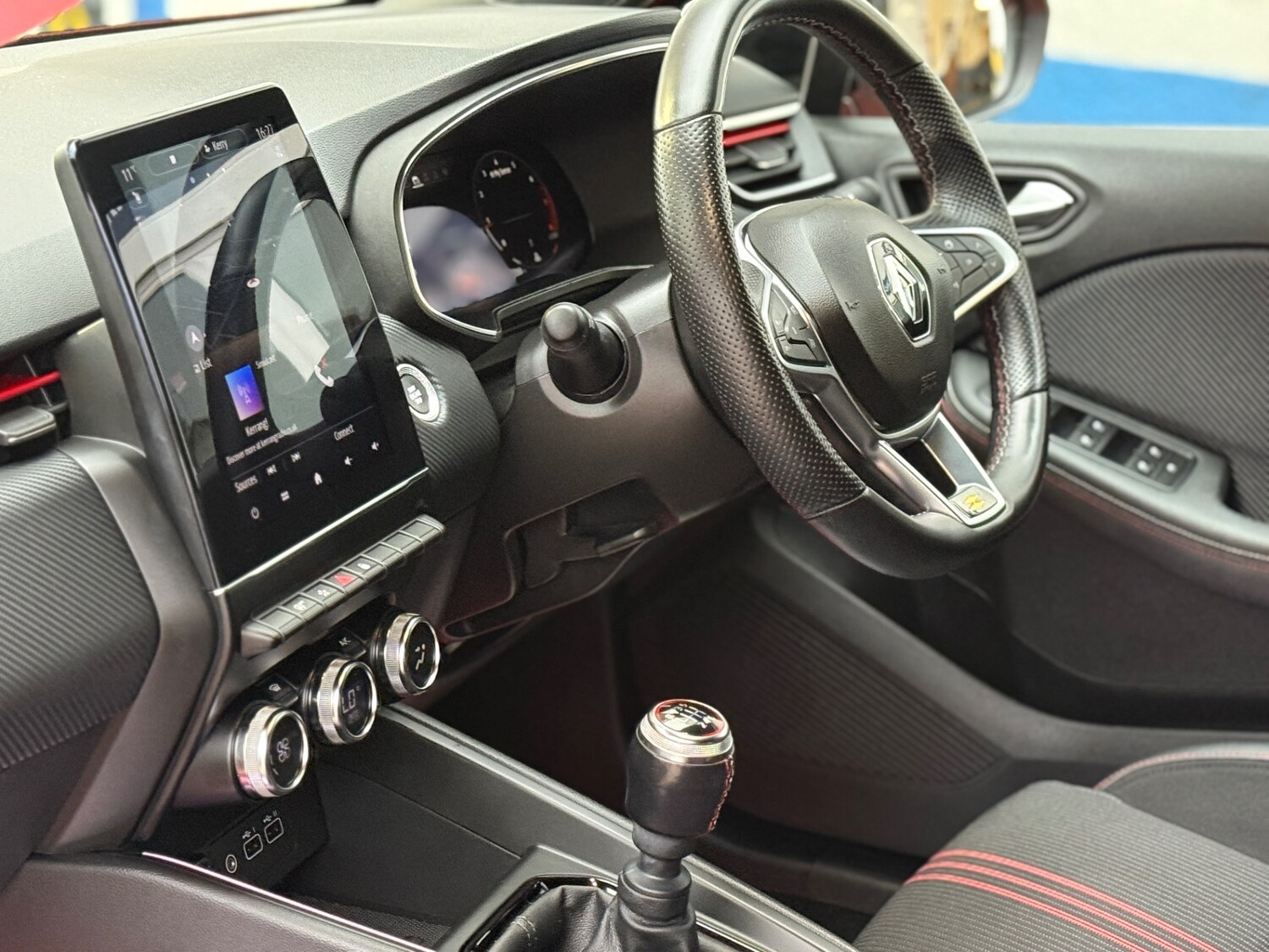 Used Renault Clio 2023 for sale - 76329864: Photo 57