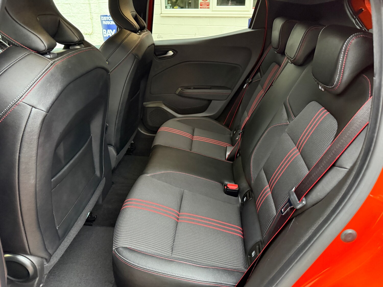 Used Renault Clio 2023 for sale - 76329864: Photo 7