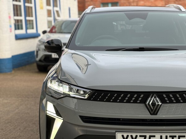 Used Renault Captur 2025 for sale - 76197112: Photo 18