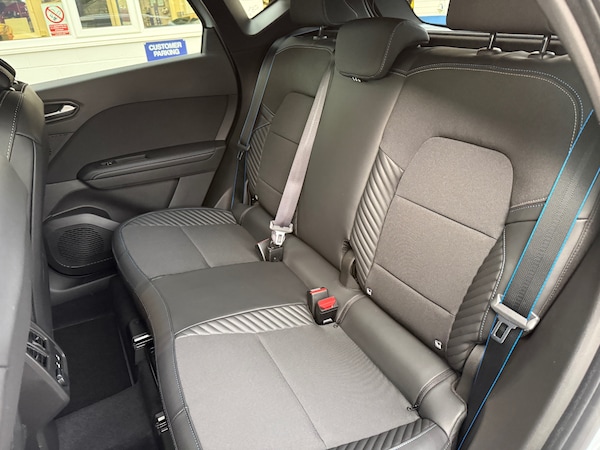 Used Renault Captur 2025 for sale - 76197112: Photo 48