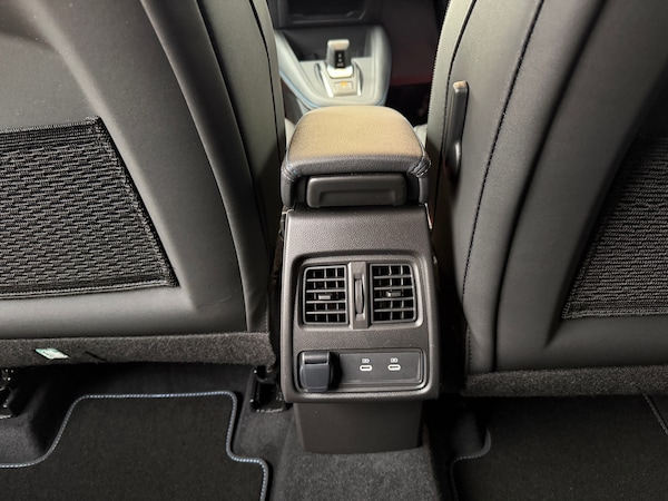 Used Renault Captur 2025 for sale - 76197112: Photo 51