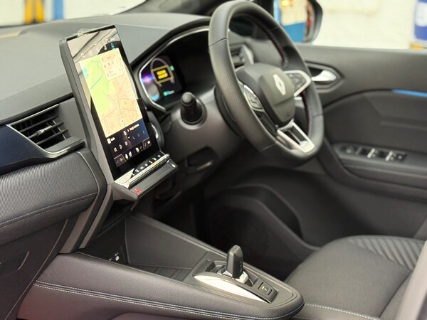 Used Renault Captur 2025 for sale - 76197112: Photo 61