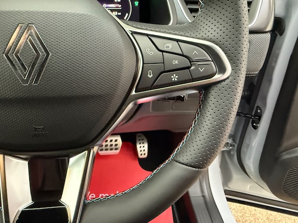 Used Renault Captur 2025 for sale - 76197112: Photo 68