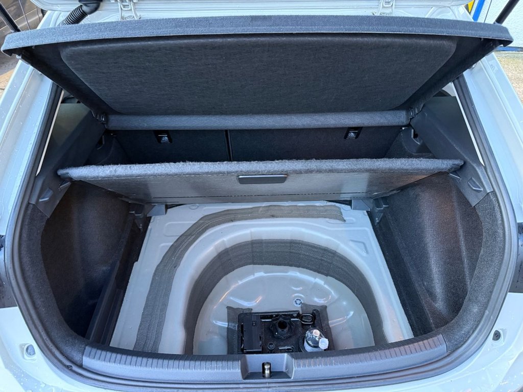 Used Volkswagen Taigo 2022 for sale - 77328297: Photo 39