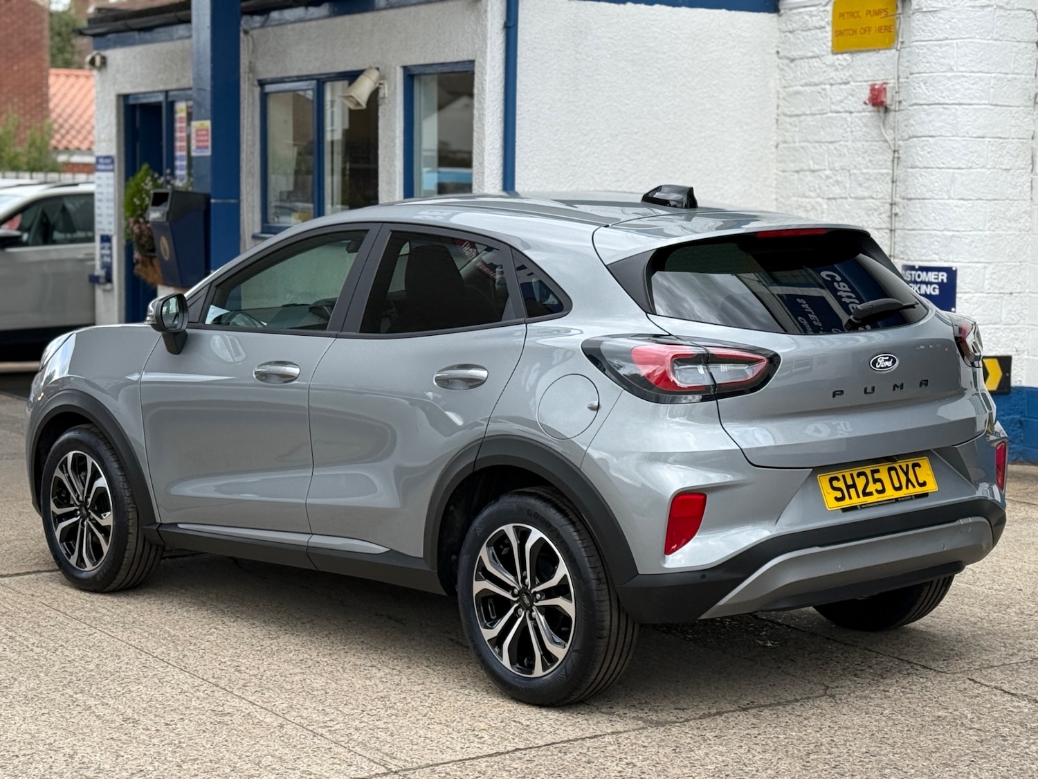 Vehicle 4